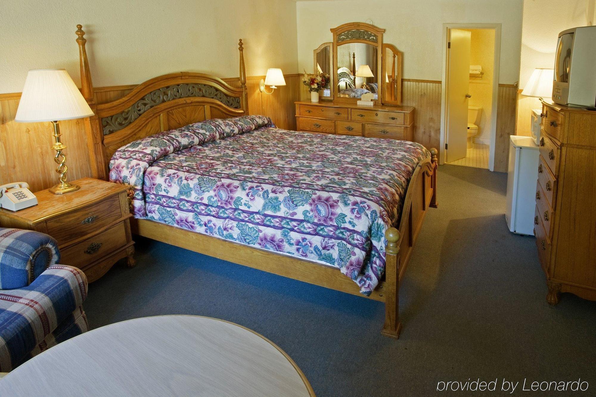 Americas Best Value Inn - 切萨皮克 客房 照片